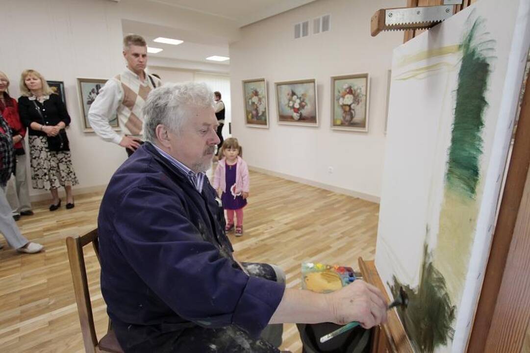 Lietuvos dailės muziejaus galerijoje Klaipėdoje – puokštė P.Domšaičiui
