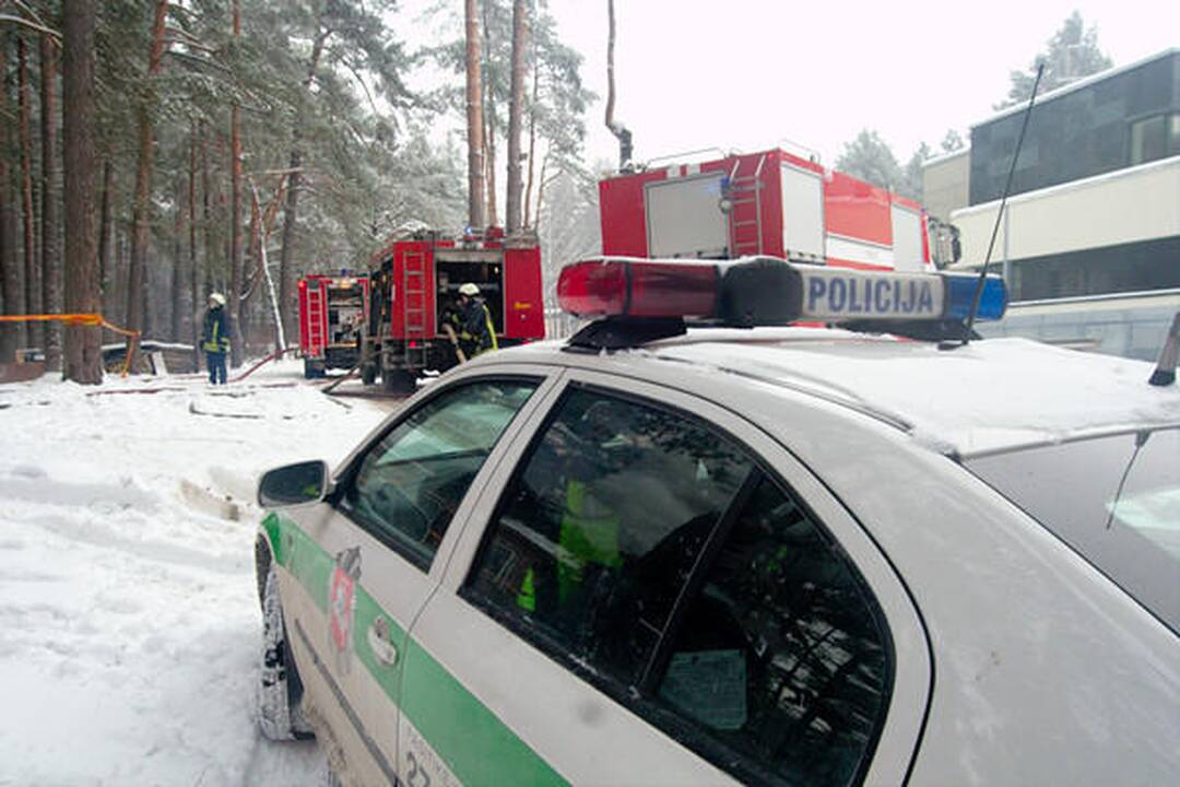 Vilniuje degė namas – spėjamas padegimas
