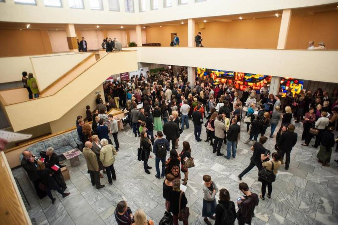 Šokio festivalis        ne tik šokiruoja