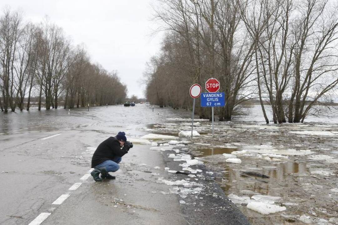 Potvynio zonoje savaitgalį gelbėjimo darbų vykdyti neteko