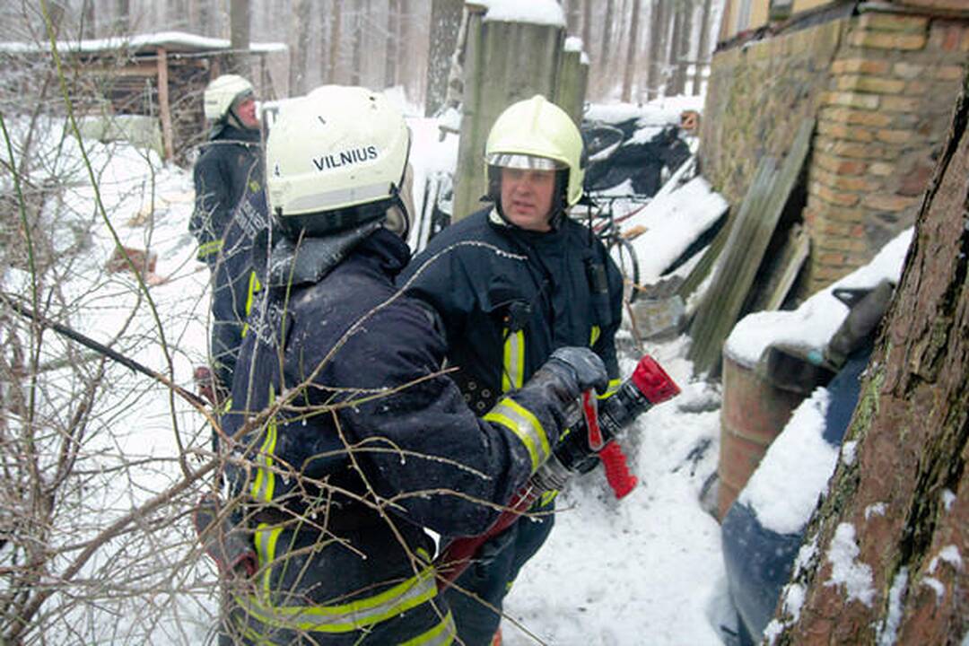 Vilniuje degė namas – spėjamas padegimas