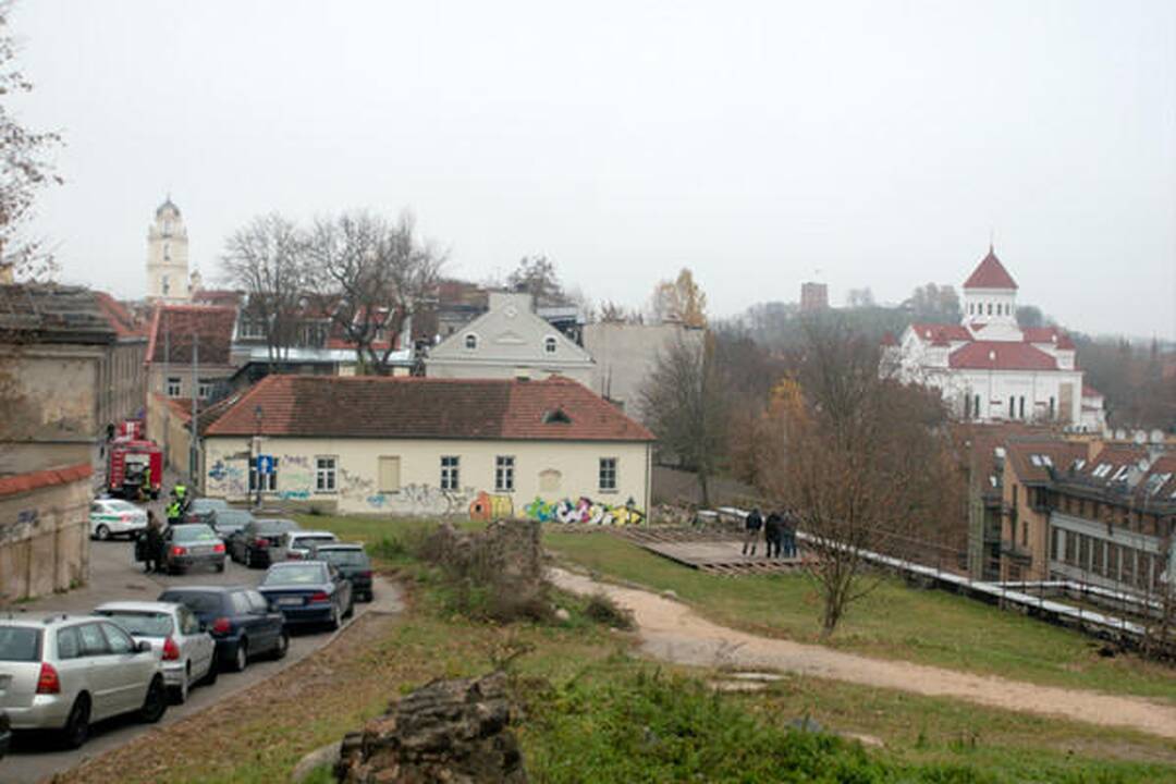 Vilniaus senamiestyje degė namas