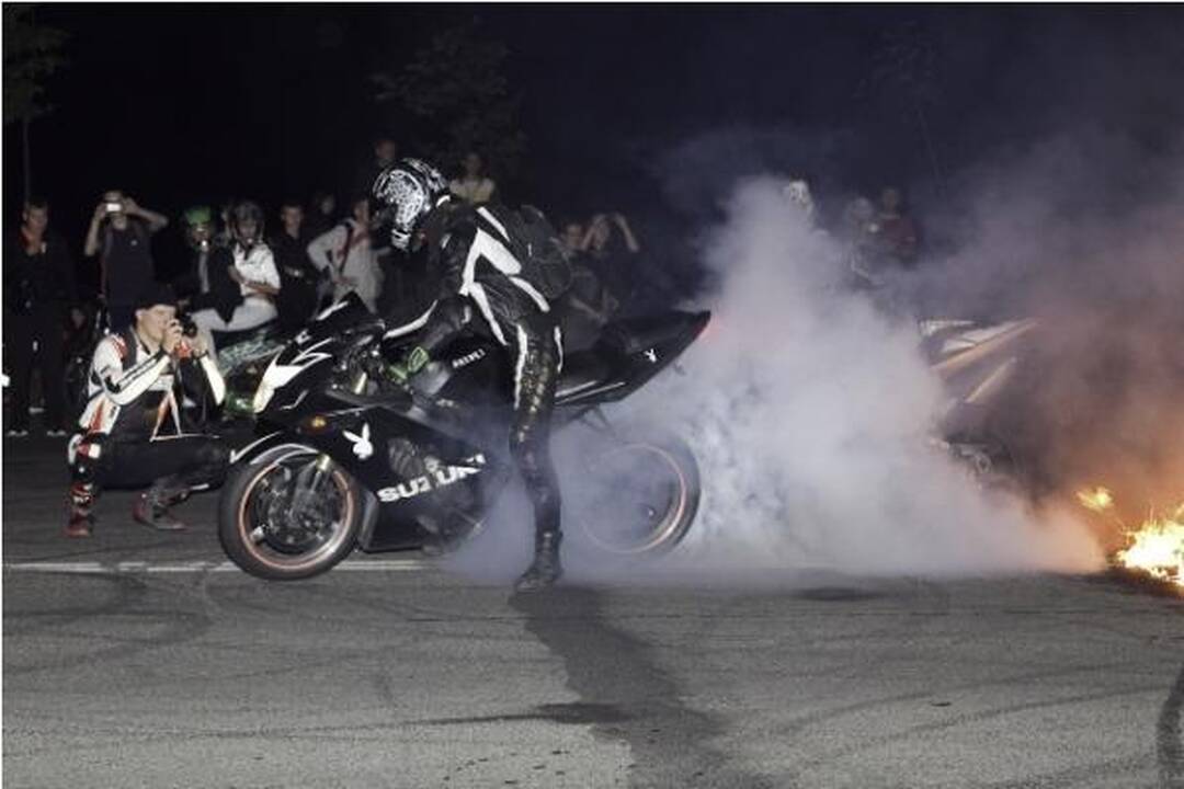Karaliaus Mindaugo prospektą drebino motociklininkai