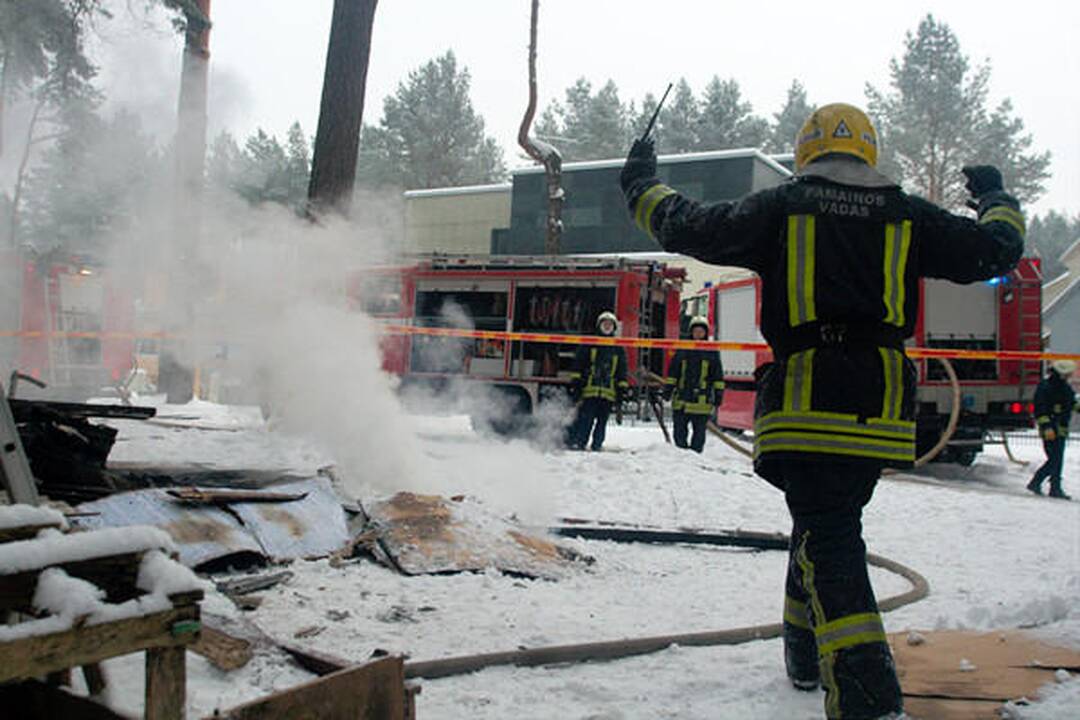 Vilniuje degė namas – spėjamas padegimas