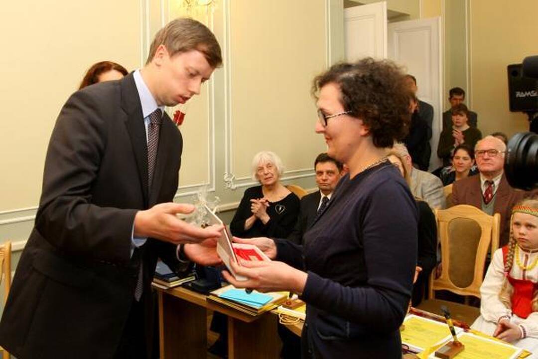 Klaipėdos abiturientams nuskambėjo paskutinis skambutis 