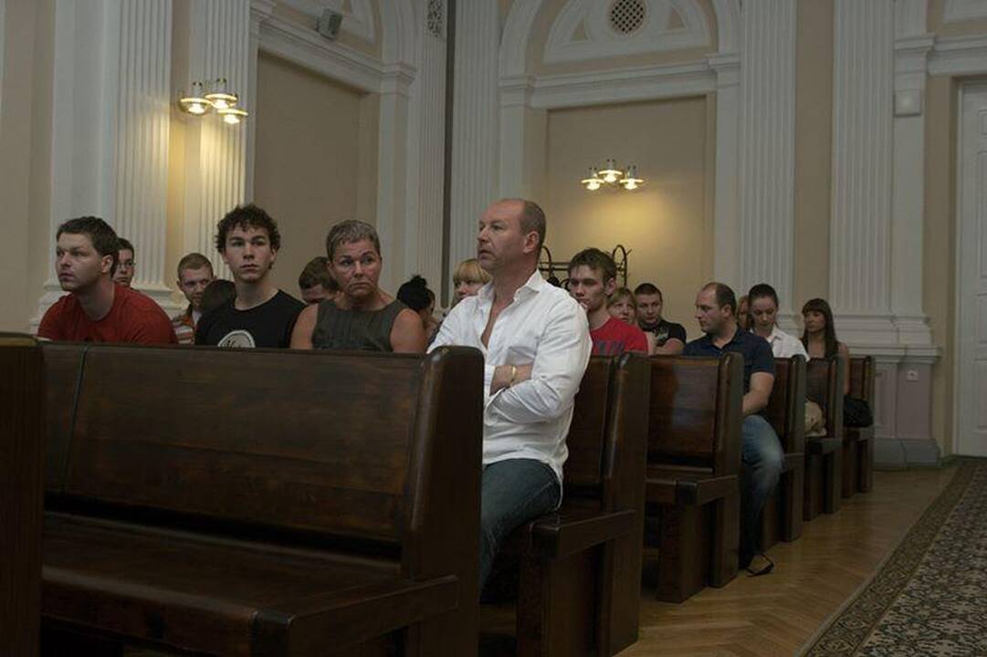 Pradėta nagrinėti byla dėl 50 mln. litų vertės ikonų vagystės