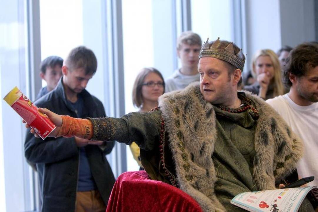 Mindaugo trienalėje - šių dienų karalius Mindė 