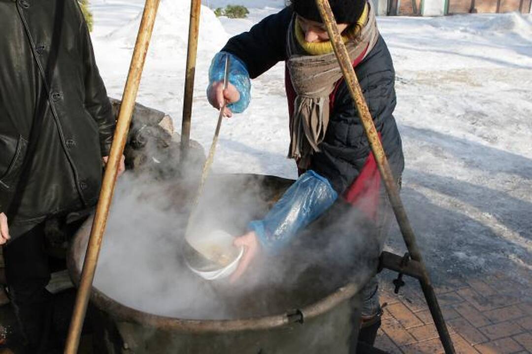 Palanga viliojo stintomis ir sveikuolių maudynėmis