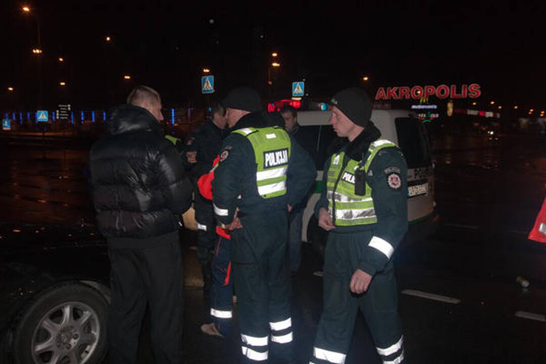 Vilniuje šalia „Akropolio“ žuvo pėsčiasis
