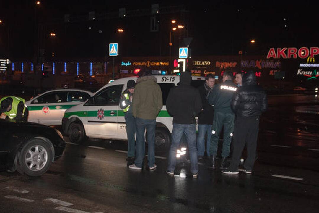 Vilniuje šalia „Akropolio“ žuvo pėsčiasis