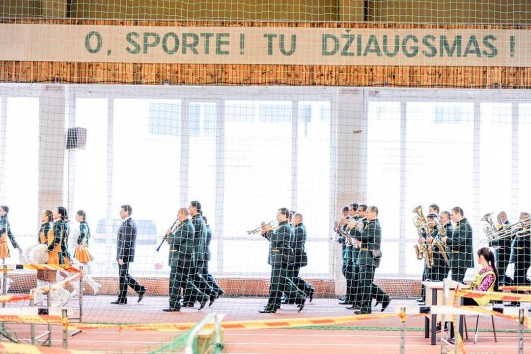 Kauną užplūdo sveikuoliai: prie starto linijos stojo ir guvus 90-metis