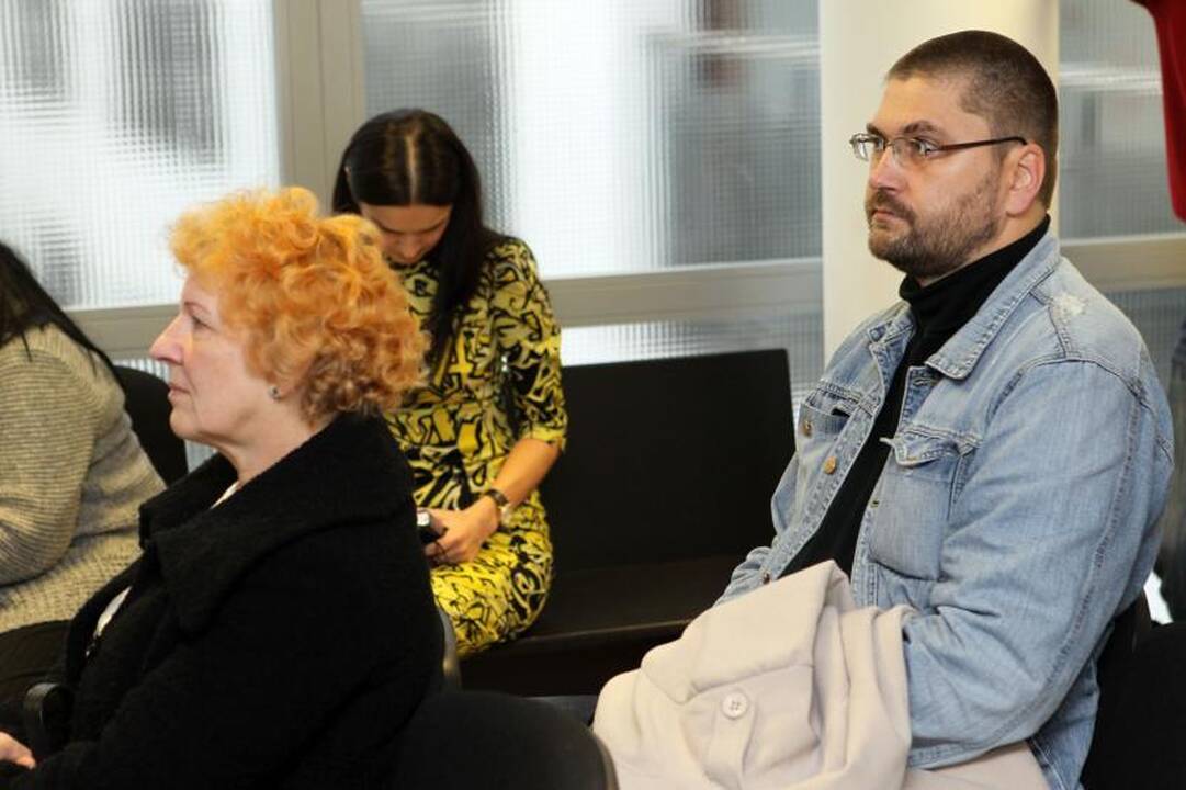 Prokuroras: A. Ūsas nebuvo pedofilas, jį reikia reabilituoti 