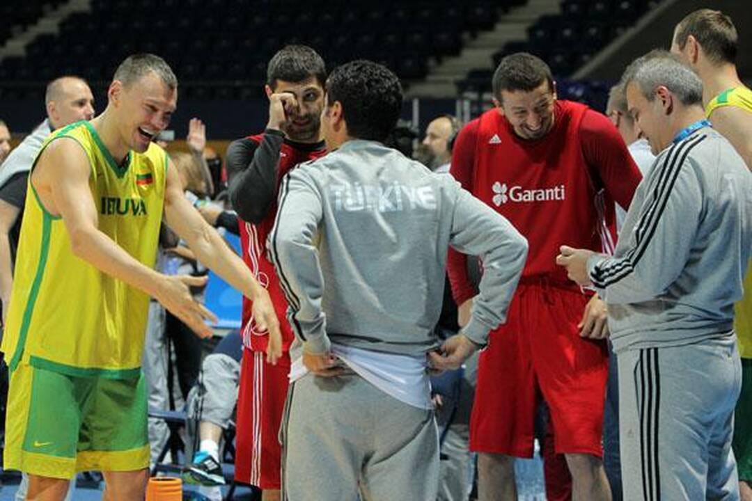 Turkijos strategas: kol kas čempionatas staigmenų nepateikė  