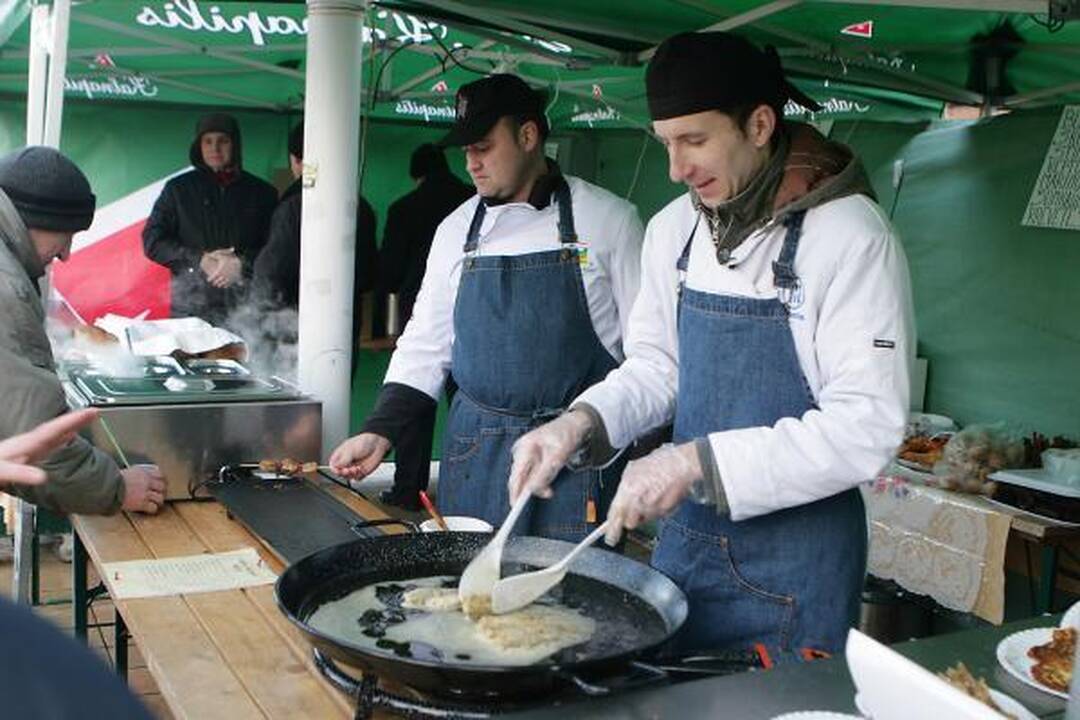 Palanga viliojo stintomis ir sveikuolių maudynėmis