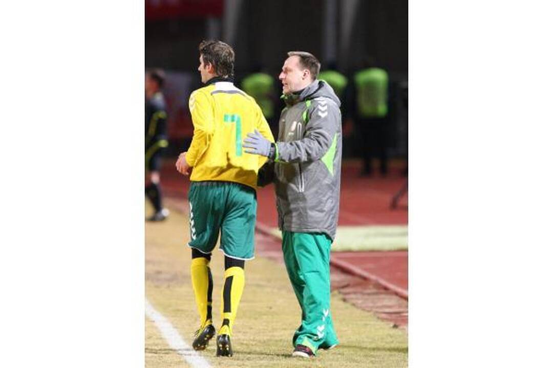 Lietuvos futbolininkai netikėtai palaužė lenkus
