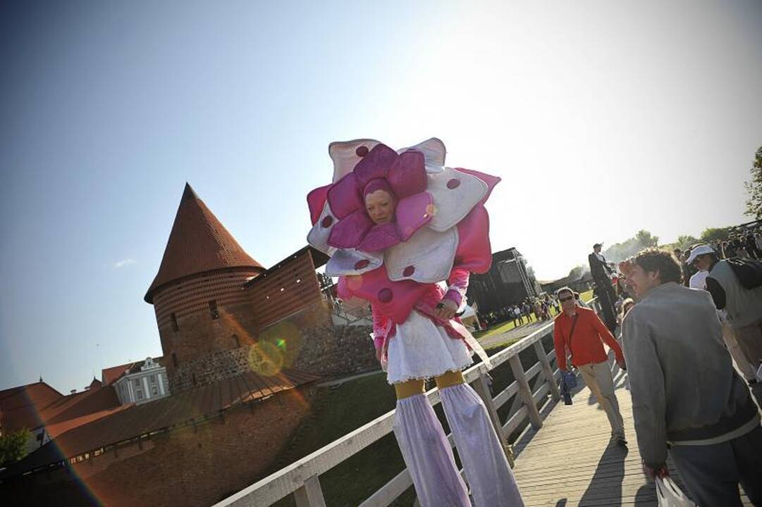 Kaune užvirė naktinis         gyvenimas 