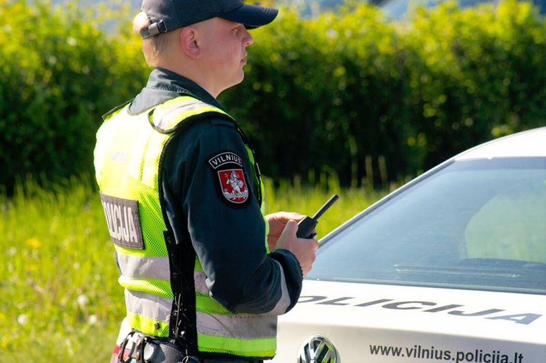 Vilniuje pėsčiųjų perėjoje BMW partrenkė moterį