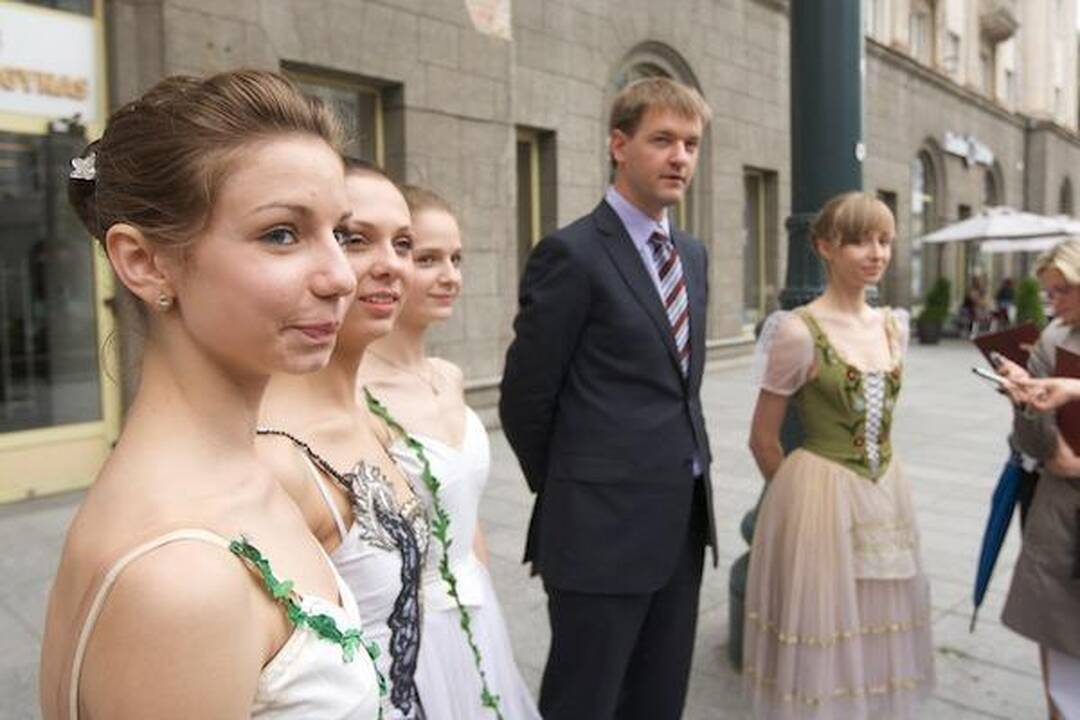 Vilniaus gatvėse – puantai ir balerinų šypsenos