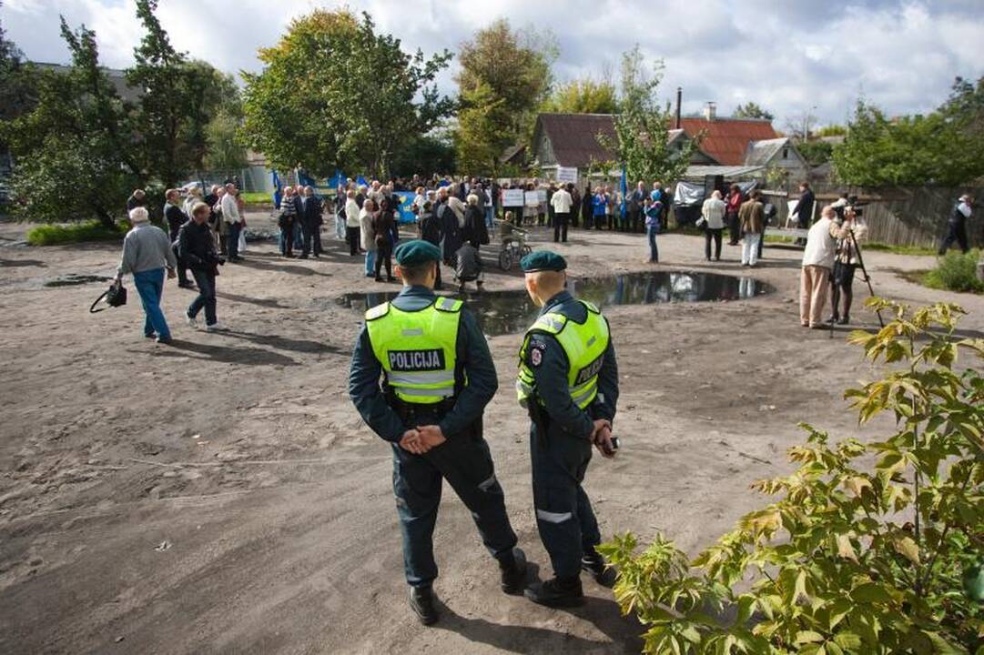 „Tvarkiečiai“ piktinosi esą lenkams palankia rajono valdžios politika