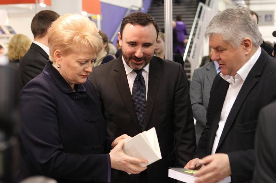 Prezidentė ir kultūros ministras atidarė 13-ąją Knygų mugę