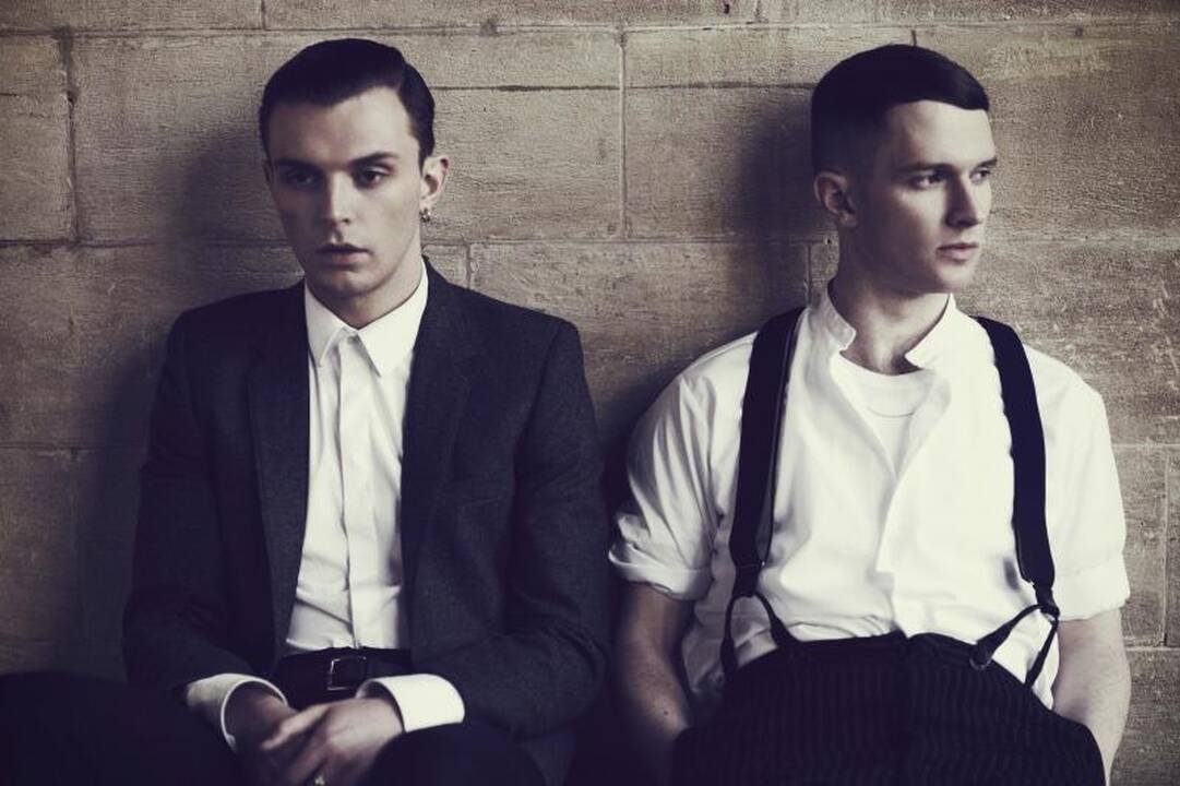 Į Lietuvą sugrįžta stilingieji „Hurts”  