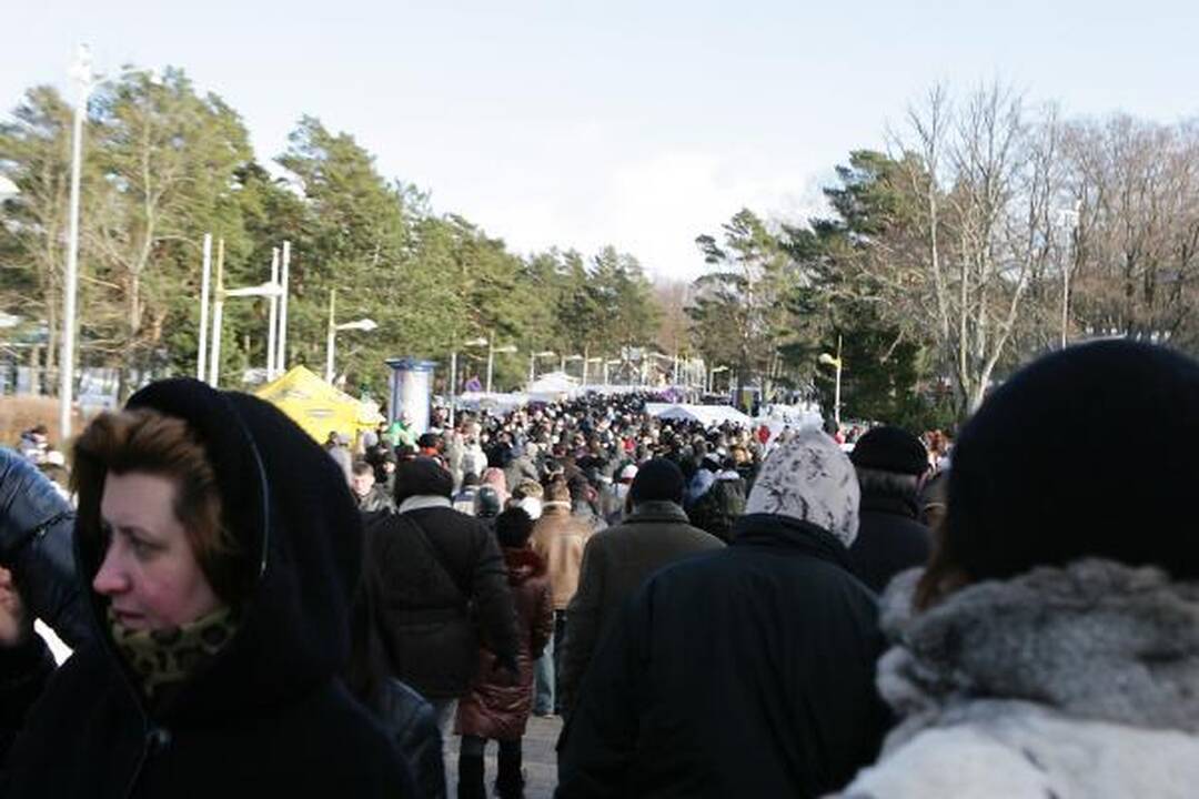 Palanga viliojo stintomis ir sveikuolių maudynėmis