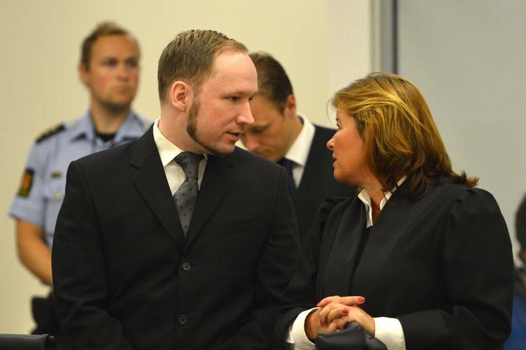 77 žmones nužudęs A.B.Breivikas kalės 21 metus, jis nutarties neskųs