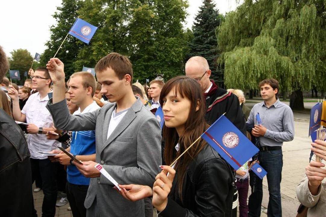 Į Kauną atėjusią rugsėjo pirmąją šventė ne visi 