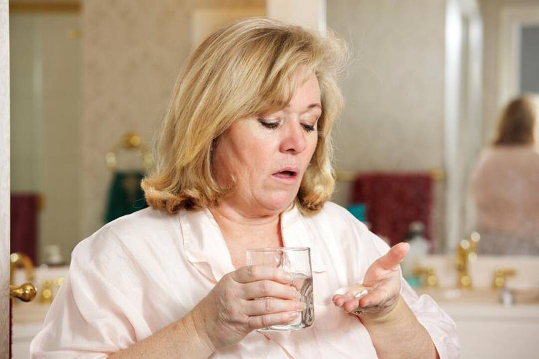 Antibiotikai: naudingi          ar žalingi? 