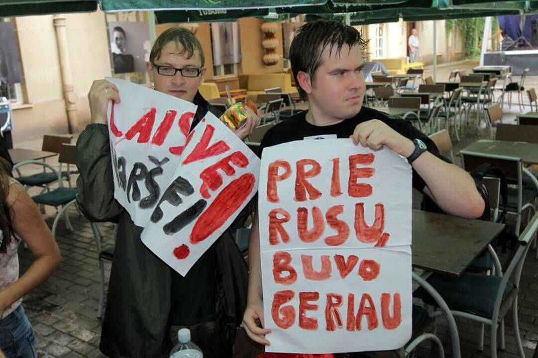 Vilniečiai pietums užvalgė varškės