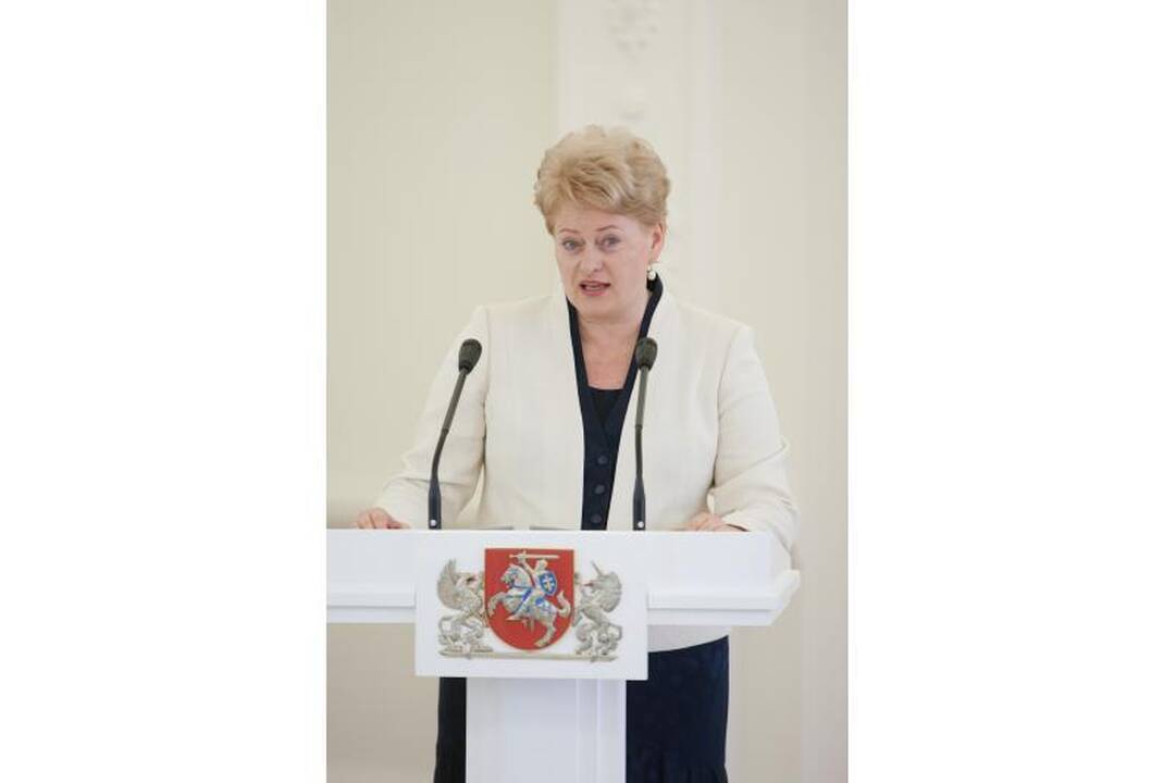 Prezidentė pasveikino Lietuvos jaunimo krepšinio rinktinę