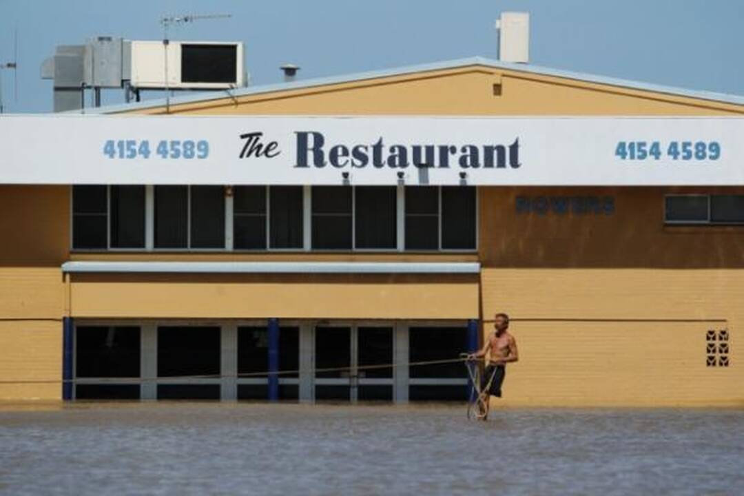 Australijos šiaurės rytuose dėl potvynių pradėta prievartinė gyventojų evakuacija