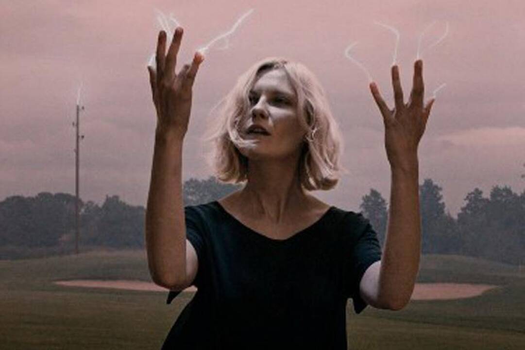 Kirsten Dunst: ačiū tau, Penelope Cruz, kad nesiėmei šio filmo