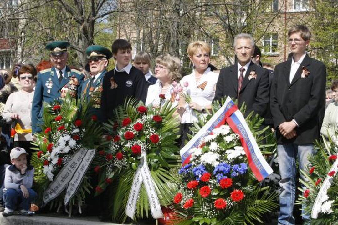 Pergalės diena Klaipėdoje: gėlės ir padėkos veteranams