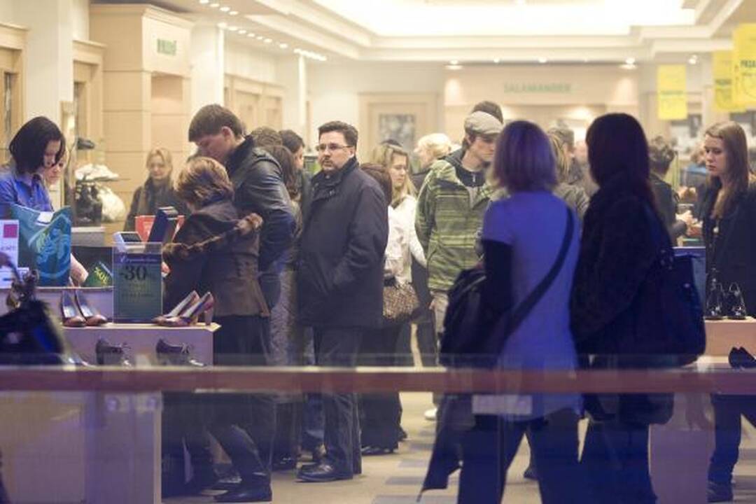 Kultūringas naktinis apsipirkimas „Europoje“
