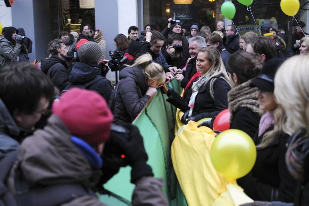 Politikai ir menininkai drauge šventė Nepriklausomybės dieną