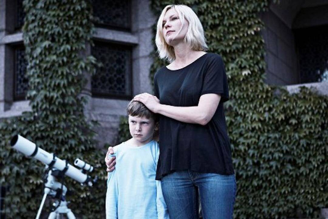 Kirsten Dunst: ačiū tau, Penelope Cruz, kad nesiėmei šio filmo