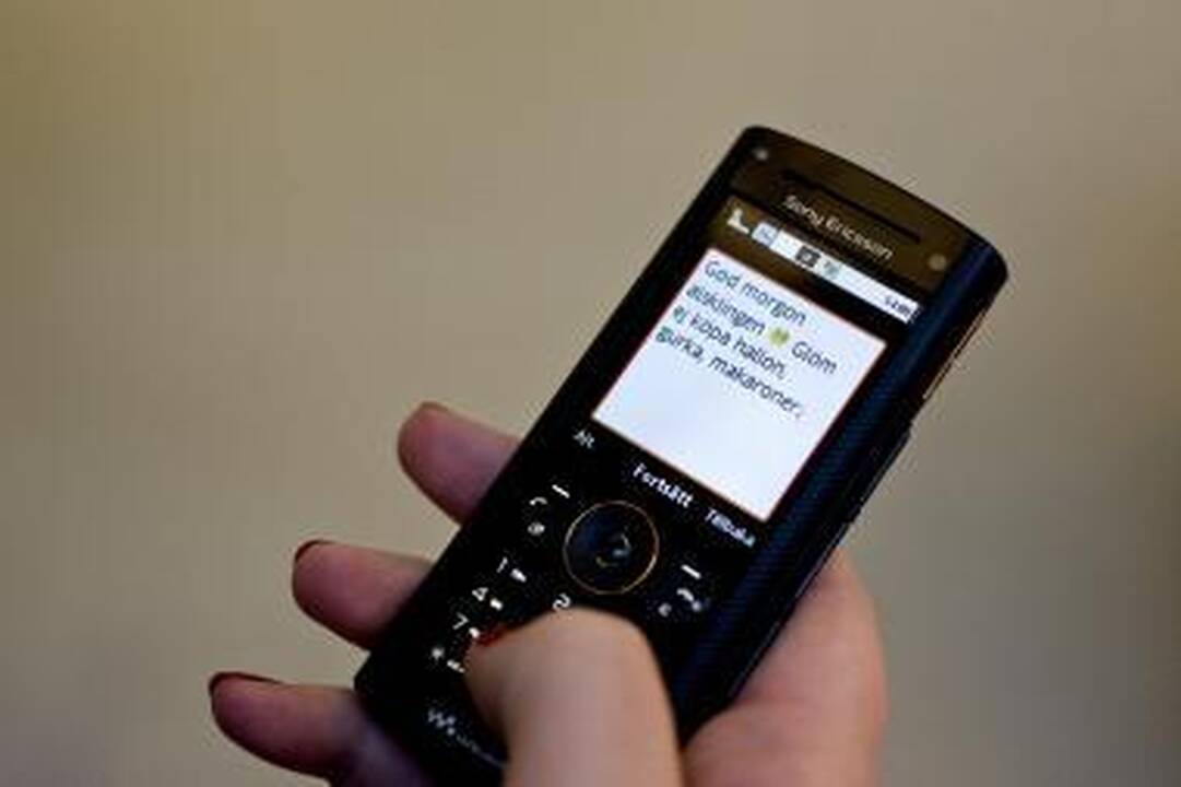 SMS siuntinėjimas vairuojant bus pažabotas