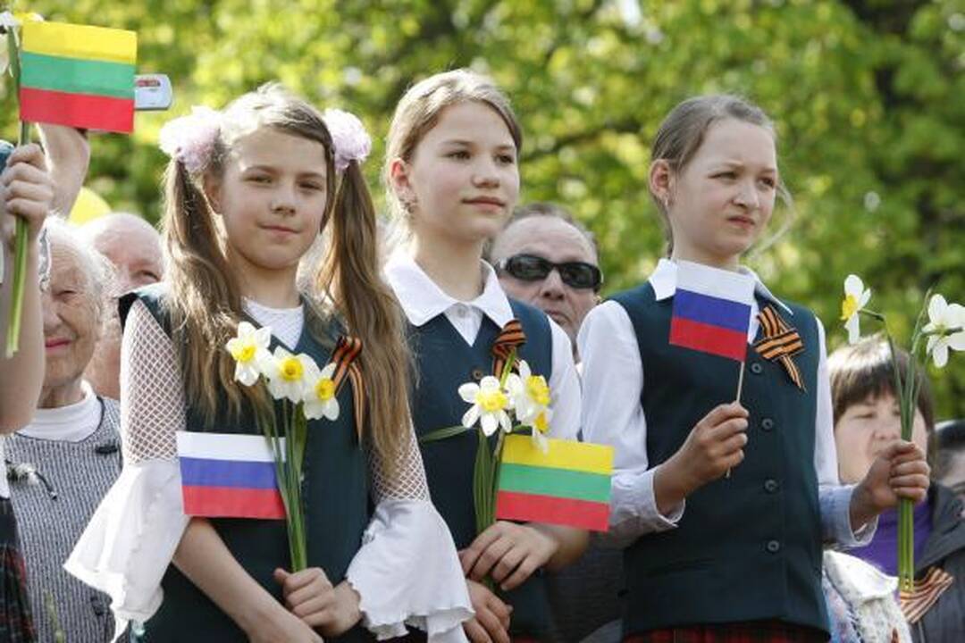 Pergalės diena Klaipėdoje: gėlės ir padėkos veteranams