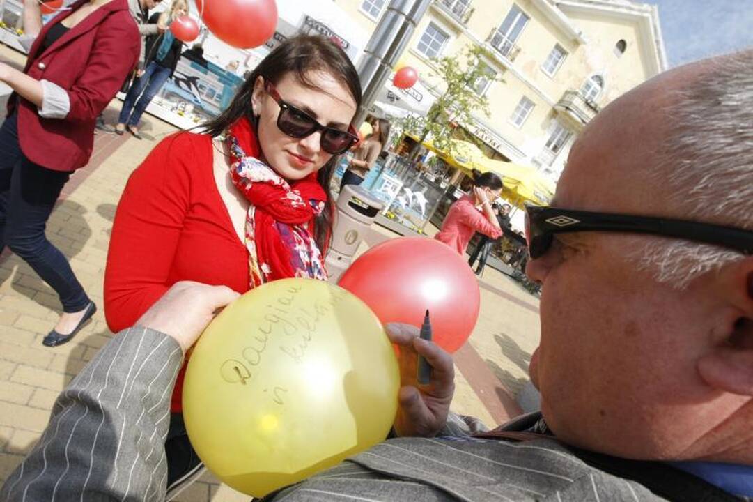 Klaipėdai – žaisminga universiteto bendruomenės dovana