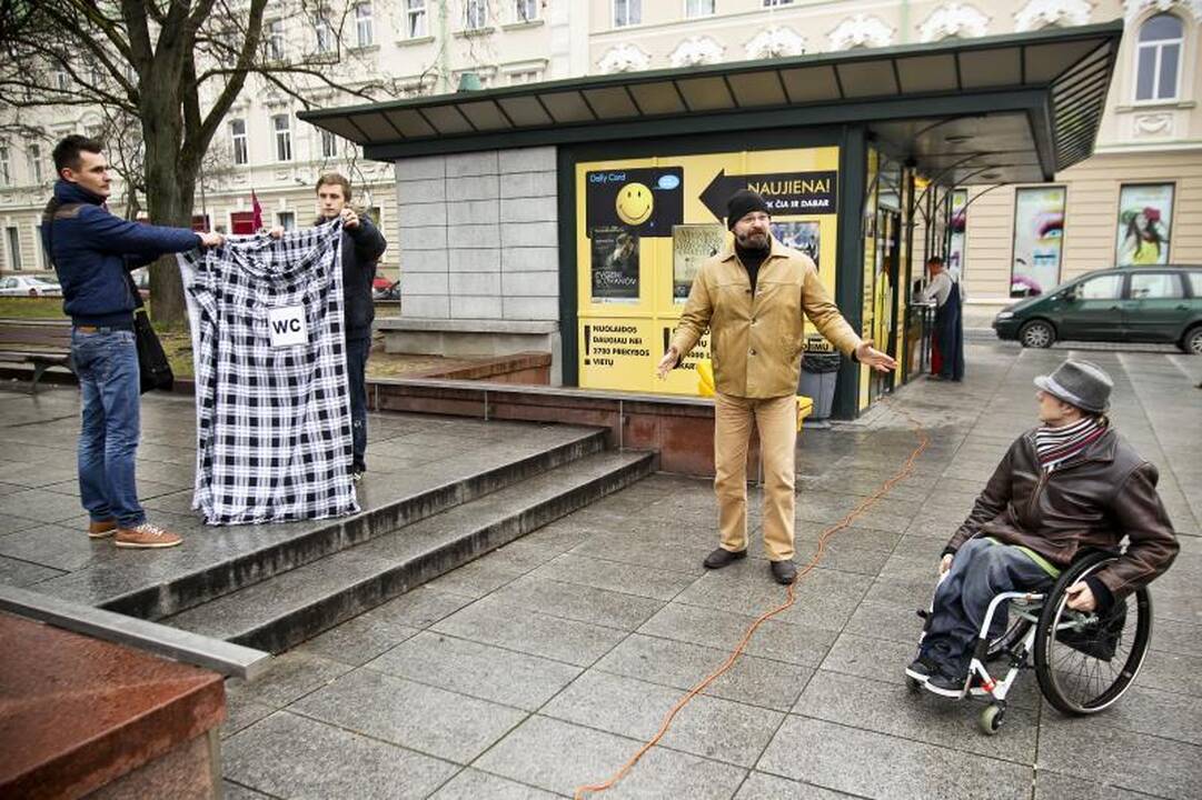 Ar viešuoju tualetu gali naudotis kiekvienas?