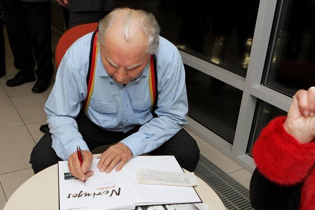 Maestro fotografijų paroda ir albumas nustebino, bet nepradžiugino