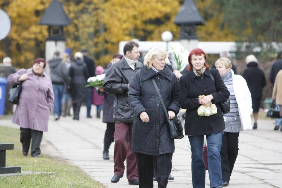 Lėbartų kapinėse – minios klaipėdiečių  