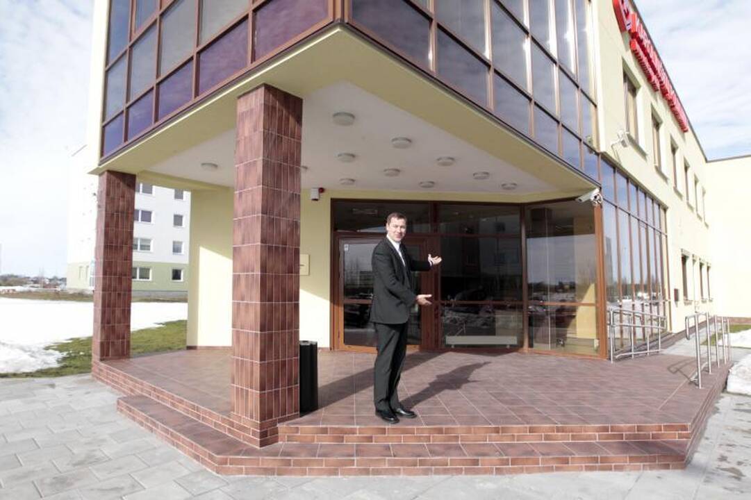 Pilaitėje duris atvėrė pirmoji nauja poliklinika per nepriklausomybę