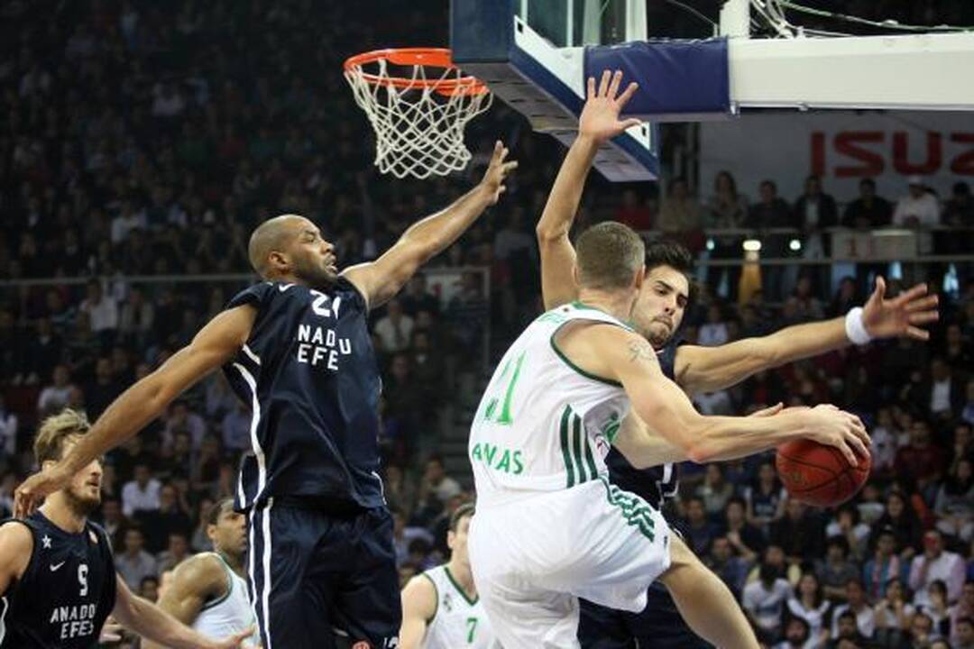  „Žalgiris“ drebina Europą: Stambule nokautuoti ir turkai (komentaras)