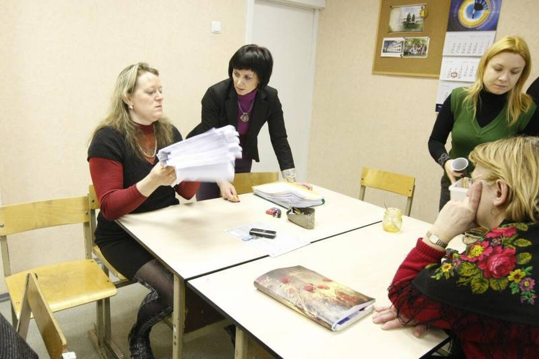 Pamokos Klaipėdos mokyklose prasidėjo streiku  