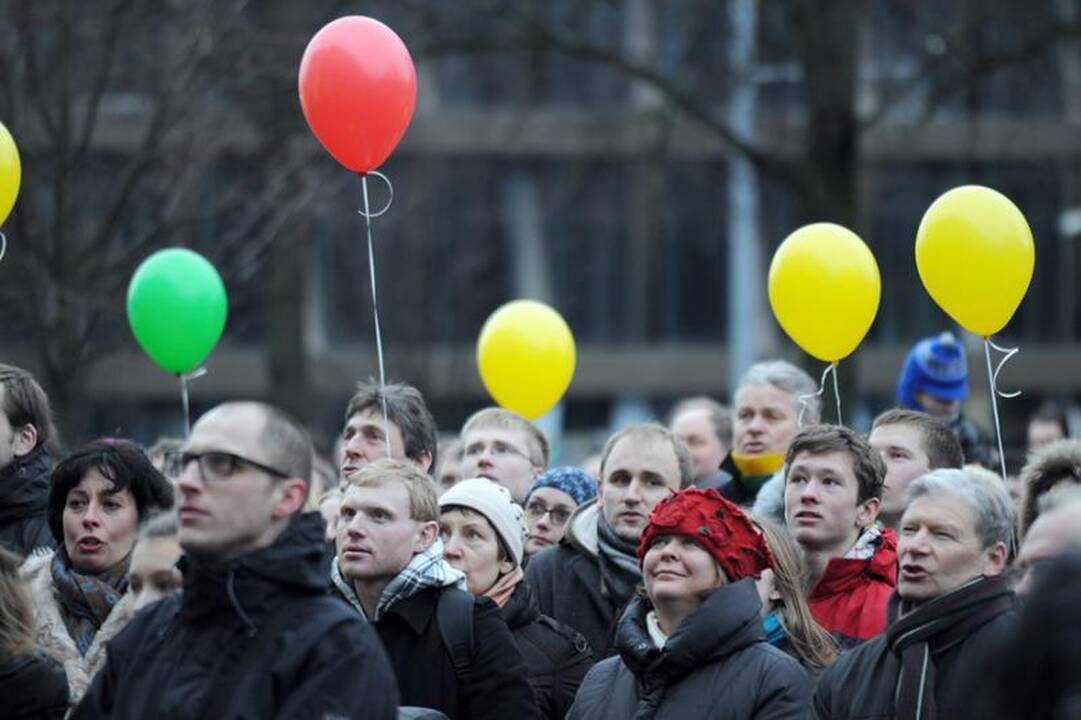 Politikai ir menininkai drauge šventė Nepriklausomybės dieną