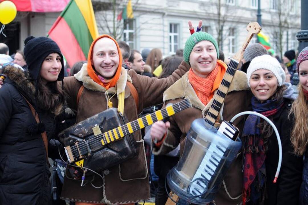 Politikai ir menininkai drauge šventė Nepriklausomybės dieną