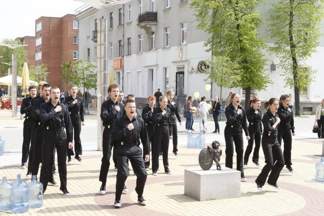 Klaipėdai – žaisminga universiteto bendruomenės dovana