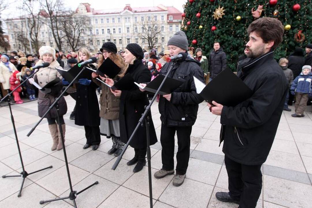 Vilniečiai Katedros aikštėje šventė stačiatikių Kalėdas